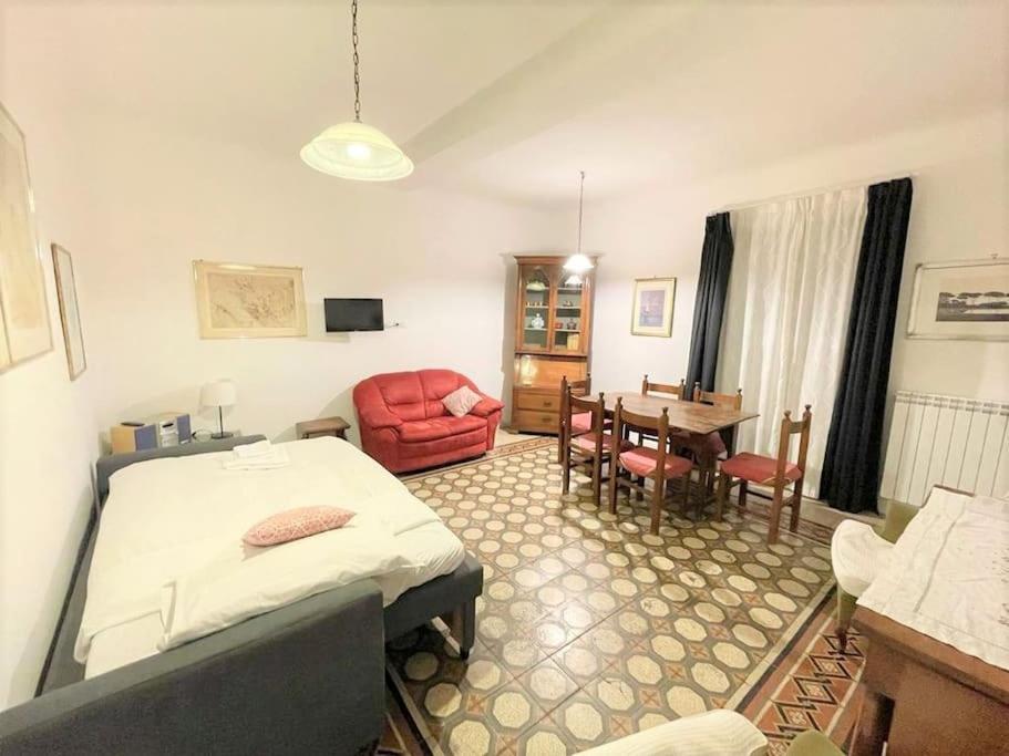 Near Colosseum By Varental 2Br + 1Sb Rome Exterior photo
